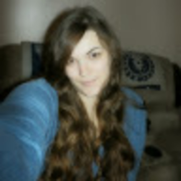 Meet your Posher, Arianna - Picture 1 of 1